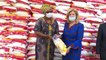 Coronavirus : La Première Dame Dominique Ouattara apporte son soutien à 3000 familles
