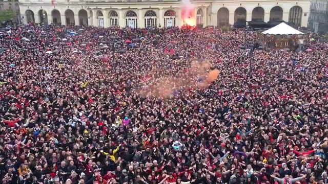 28/04/19 : SRFC-PSG (2-2) : Clapping Place de la Mairie