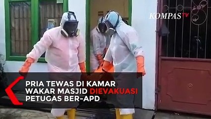 Pria Tewas di Kamar Wakar Masjid Dievakuasi Petugas Ber-APD
