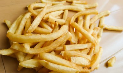 Les belges appelés à manger plus de frites suite à un surplus de pommes de terre