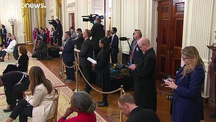 Trump admite reforçar medidas contra covid-19