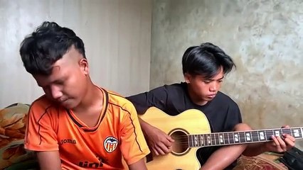 Con gái sẽ không thể biết được con trai khi thất tình sẽ đau khổ thế nào