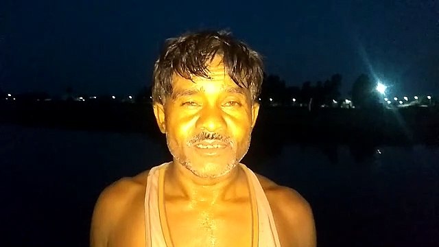 शाहजहांपुर: क्रिकेट खेलते समय मासूम गिरा नदी में