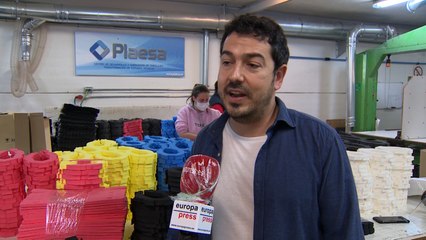 Plaesa fabrica cerca de 15.000 pantallas faciales de protección