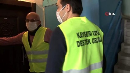 Bayram ikramiyesini aldı, Vefa Destek Grubu'nun yardımı ile 'Biz bize yeteriz' kampanyasına destek...