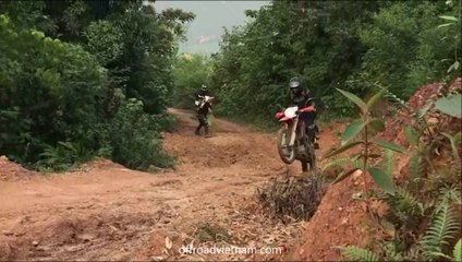 Vietnam Motorbike Tours: Surprise Your Friends On Your Ride!