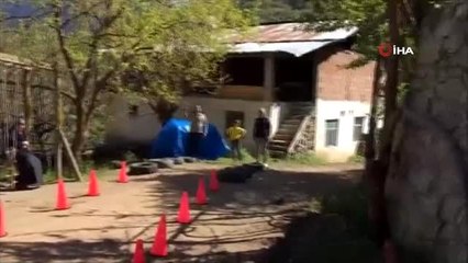 Köylüler meydana toplandı, kurulan survivor parkuru gerçeğini aratmadı