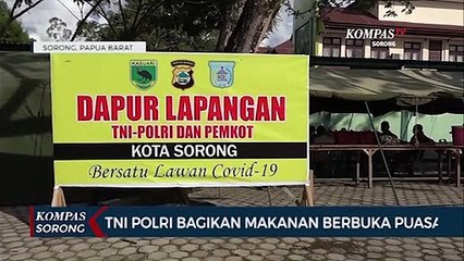 Tni Polri Bagikan Makanan Berbuka Puasa