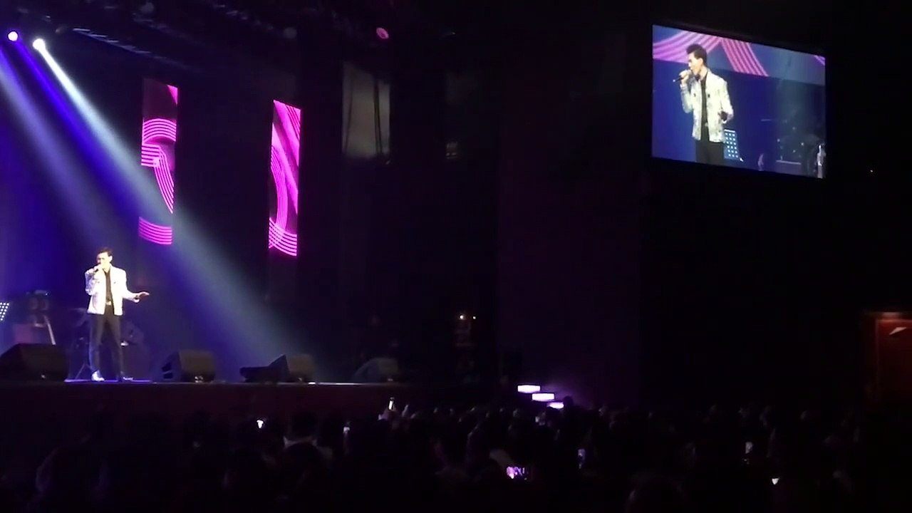 ERIK - 'Có Tất Cả Nhưng Thiếu Anh' (Livestage)