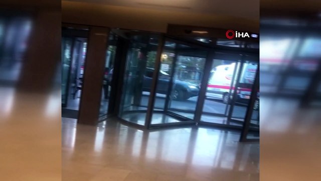 Korona virüs testinde ücret iddiası, cipiyle hastanenin kapısına vurdu