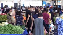 Antalya’da pazarlarda vatandaşları tedirgin eden yoğunluk