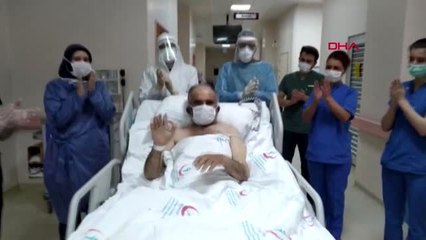 MALATYA Koronavirüs hastası, yoğun bakımdan servise alkışlarla alındı