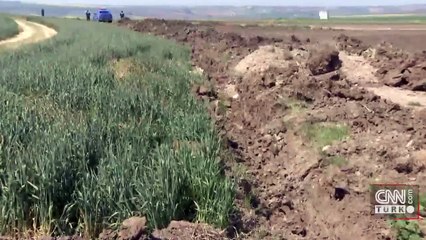 Jandarmadan tarlada kaçak geçiş denetimi