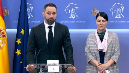 Abascal discrepa del "ciudadano Bergoglio" y reprueba la renta mínima
