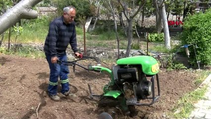 İZMİR-Virüs nedeniyle, erkenden çıktıkları dağ evlerinde kendilerini izole ettiler