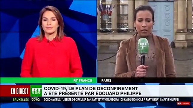Clin d'oeil: Quand une journaliste de RT se prend un orage en plein direct et a du mal à garder les yeux ouverts... -