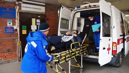 Ambulances queue for hours at St. Petersburg hospital to bring in COVID-19 patients