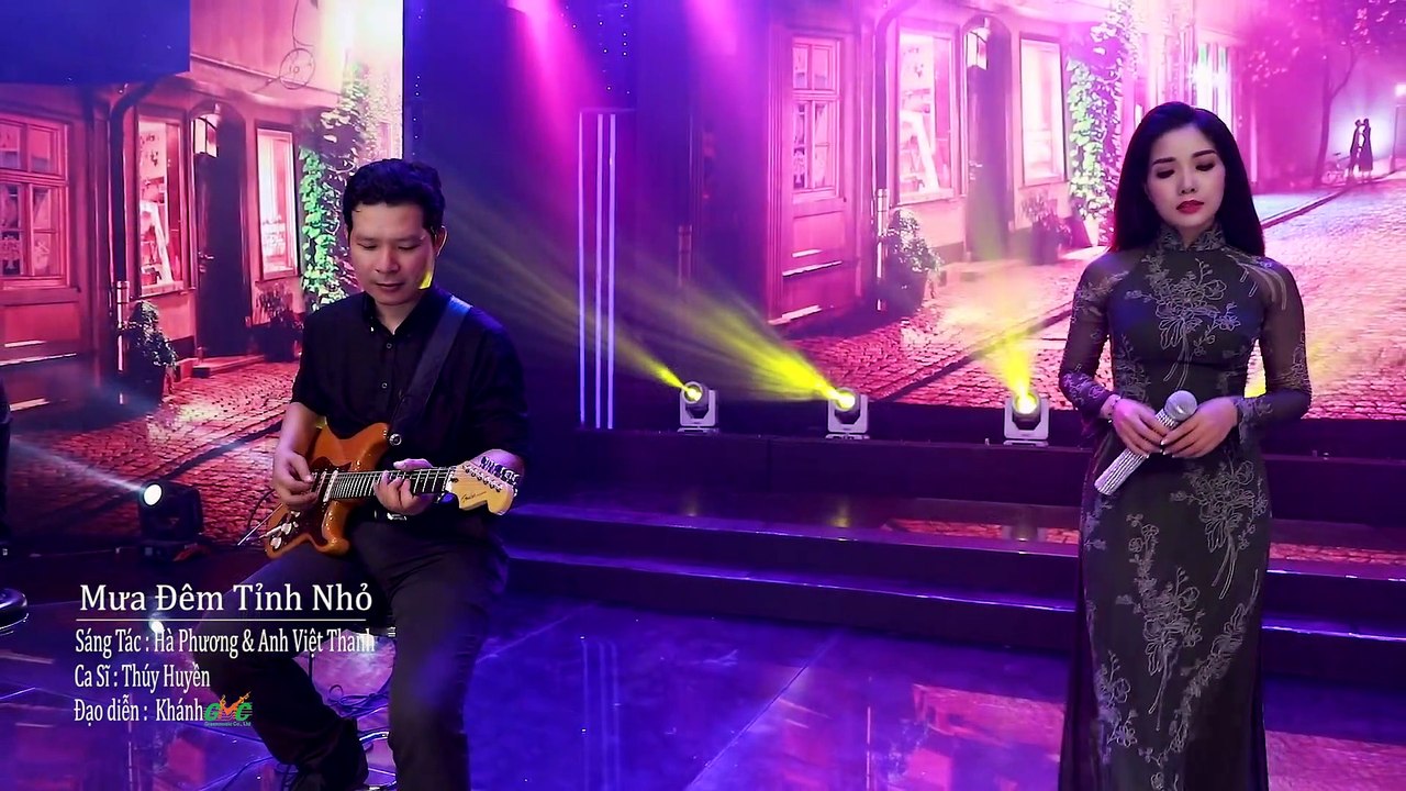 Mưa Đêm Tỉnh Nhỏ - Thúy Huyền