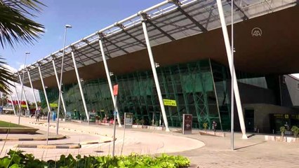 Arnavutluk'taki Türk vatandaşları yurda dönüyor