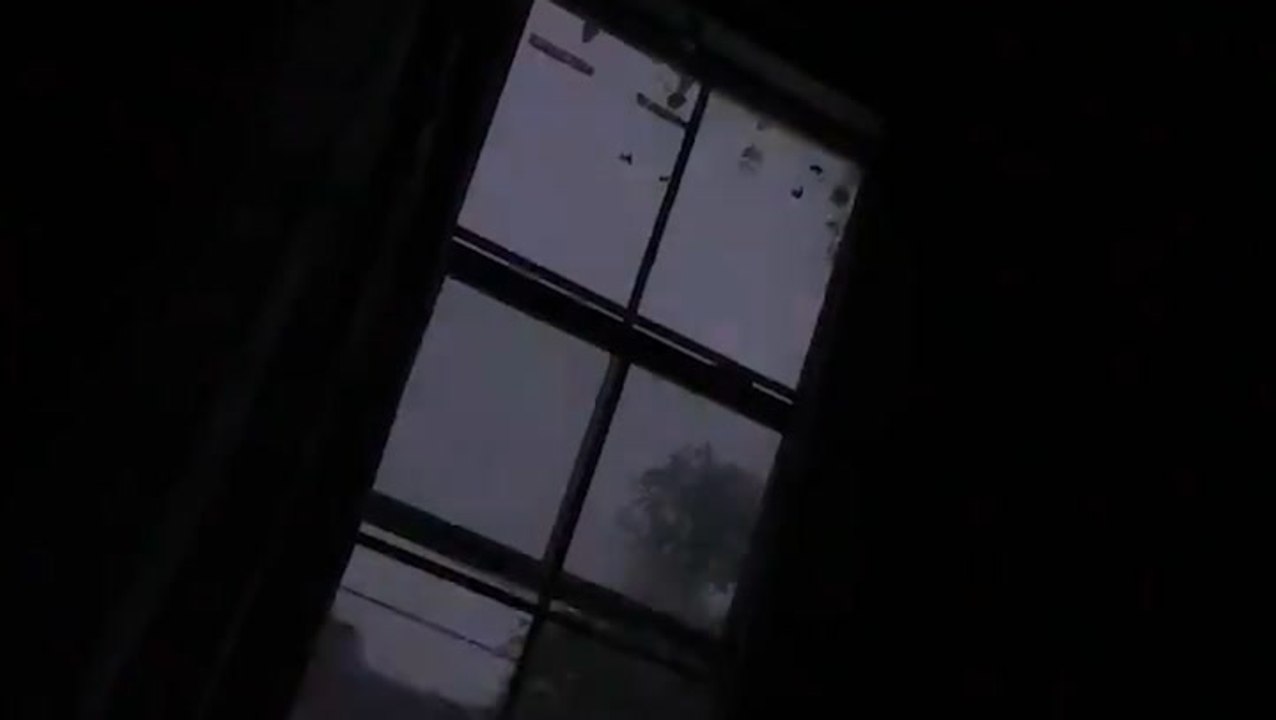Storms knock out power