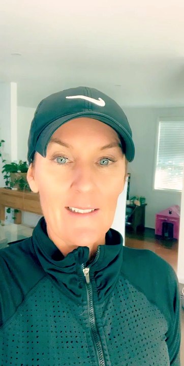 Mom Devises Creative Workout Routine during Isolation