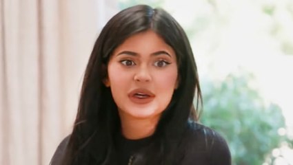 Khloe Kardashian Reacts To Kylie Jenner Fighting With Kourtney Kardashain On KUWTK