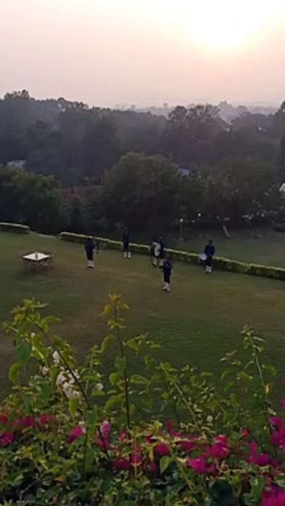 Live performance at hotel