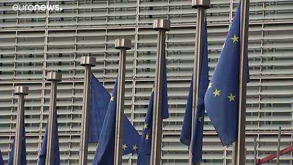 Sospensione rimborsi per i voli cancellati. Voce dei consumatori UE: "Pessima idea"