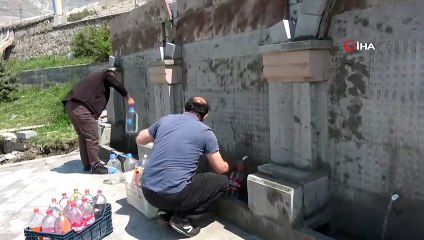 Erzincan'ın doğal maden suyuna Ramazan'da ilgi artıyor