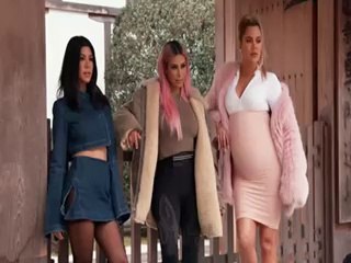 (( S05 , E01 )) - The Kardashians Season 5 Episode 1 ( Premiere , Hulu's) English Subtitles