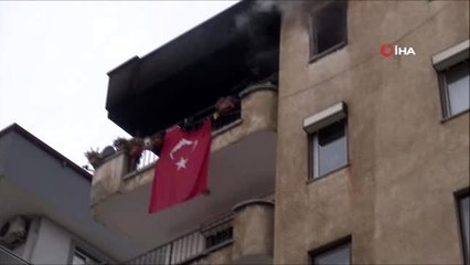 Milas'ta bir evin mutfağında patlayan tüp korkuttu