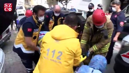 Ümraniye'de pazar alışverişinden dönen kadın otomobilin altında kaldı