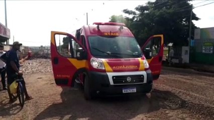 Duas pessoas são atacadas por cachorro no Bairro Santa Cruz