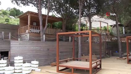 Ünlülerin beach'i yerle bir oldu