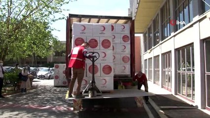 Kızılay'dan İstanbul Üniversitesine medikal malzeme bağışı