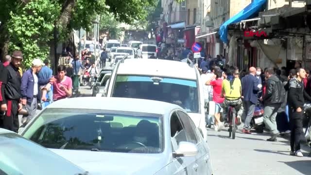 Şanlıurfa'da 3 günlük yasak öncesi alışveriş yoğunluğu