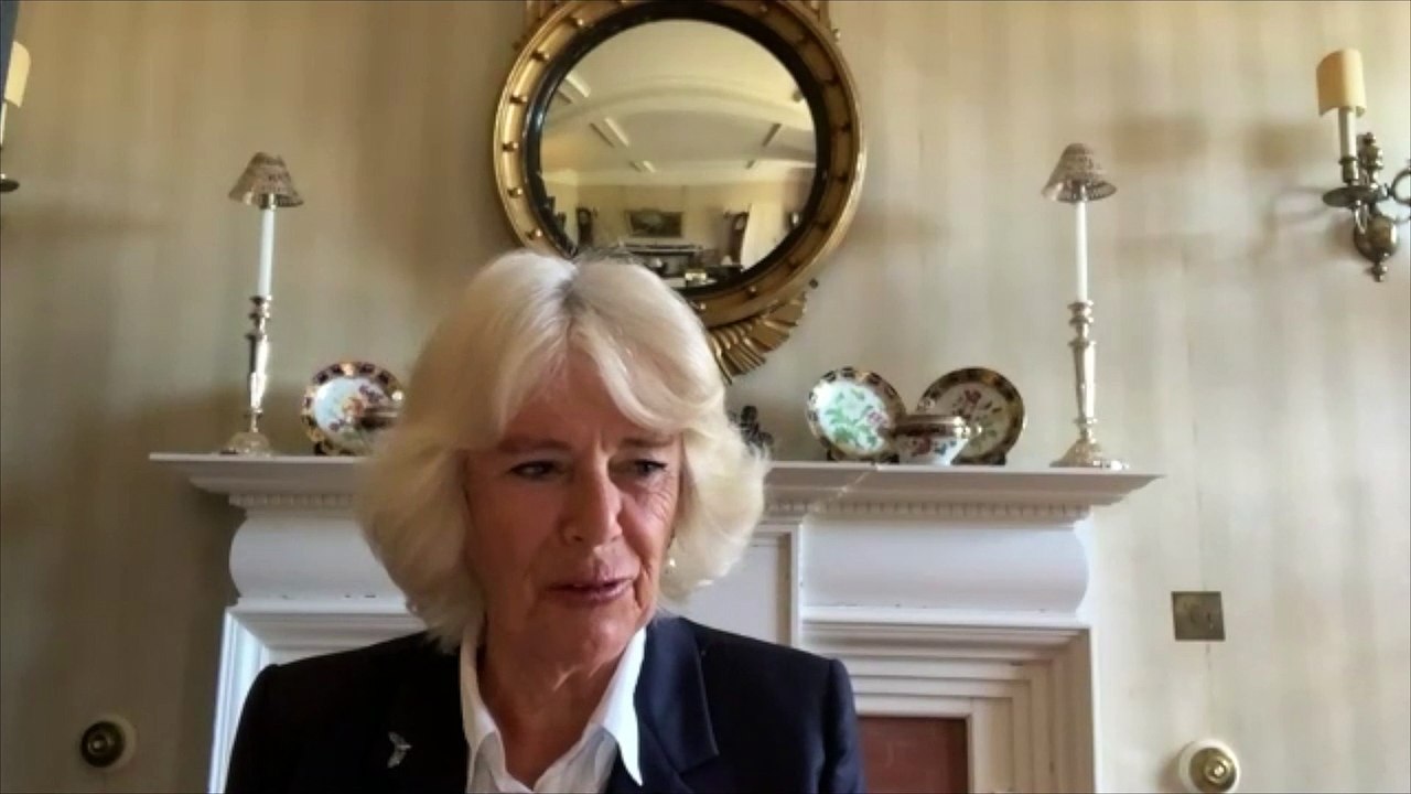 Camilla Parker revela el secreto sobre cómo man...