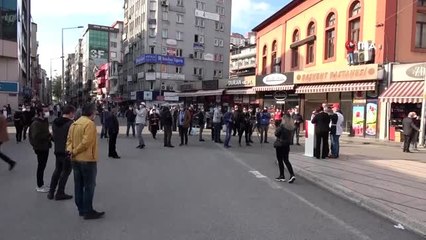 Zonguldak'ta 1 Mayıs koronavirüs gölgesinde kutlandı
