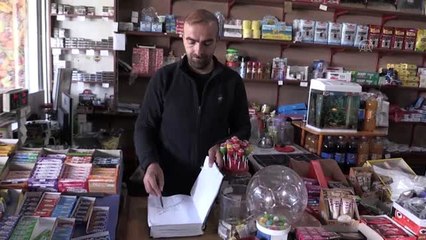 "İyilik elçisi" ihtiyaç sahiplerinin borç defterlerini sildirdi