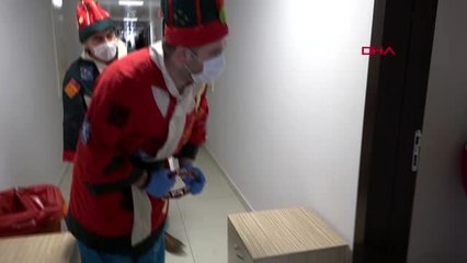 SİVAS Karantinadaki çocuklara Hacivat-Karagöz sürprizi