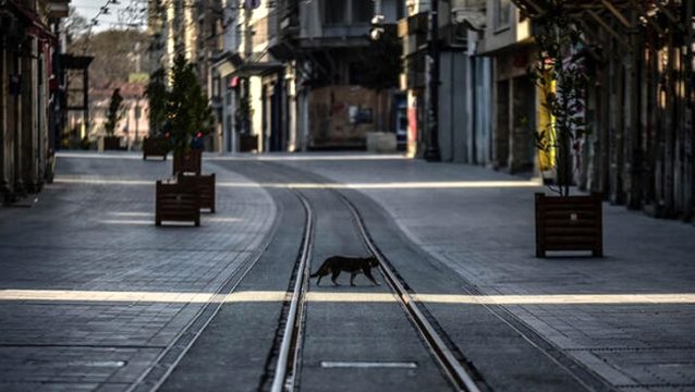 Son Dakika: 1-3 Mayıs tarihleri arasında 31 şehirde ilan edilen sokağa çıkma yasağı başladı