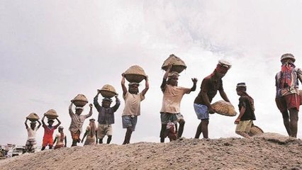 Labour Day 2020 : एक मजदूर के दिल की आवाज| Ramdhari Singh Dinkar Emotional Poem | Boldsky