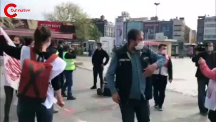 Kadıköy'de işçilere polis müdahalesi