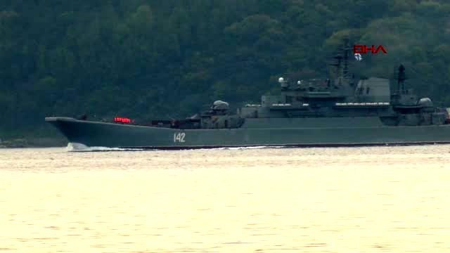 İSTANBUL-RUS SAVAŞ GEMİSİ İSTANBUL BOĞAZI'NDAN GEÇTİ