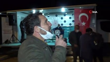 Karantinada kalan 4 kişiye doğum günü sürprizi