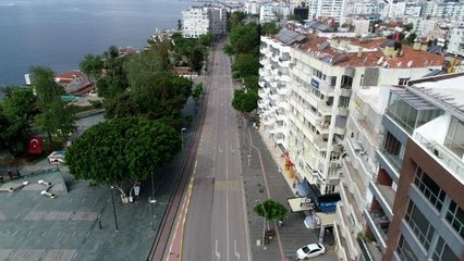 Kısıtlamanın ilk gününde Antalya'da sessizlik hakim