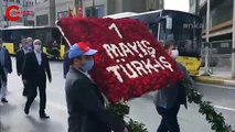 Türk-İş Taksim Meydanı'nda