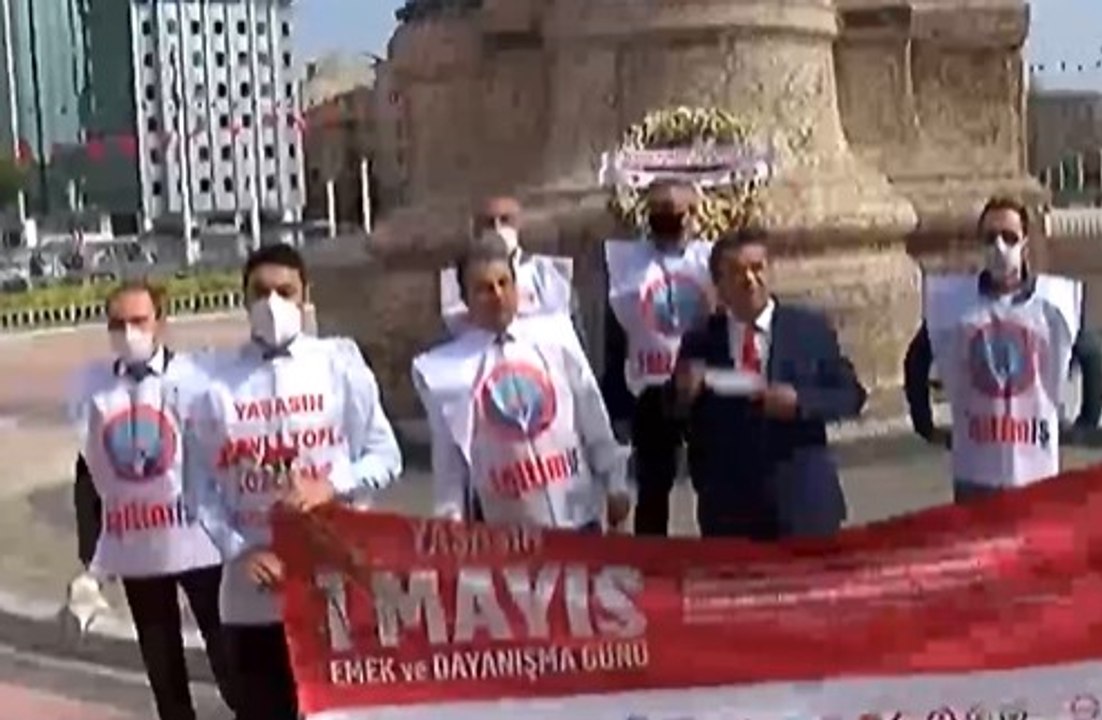 Sendikalar Taksim'de