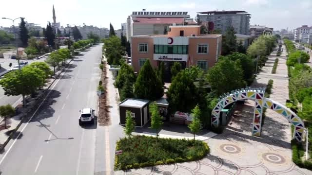 Evde kal çağrısına uyuluyor