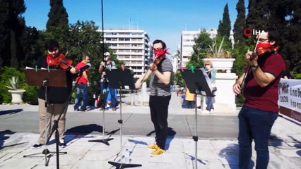 - Yunanistan’da 1 Mayıs şarkılarla kutladı